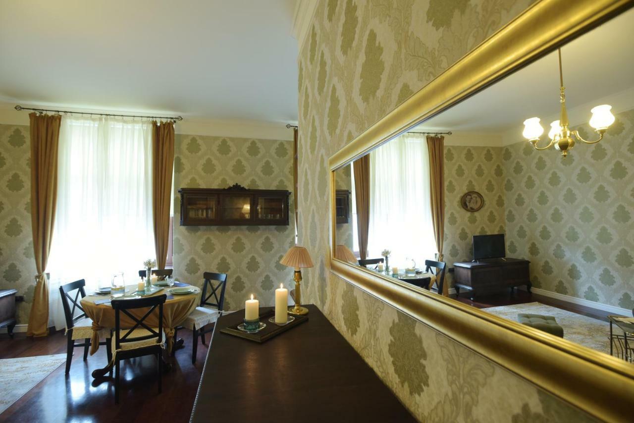 Luxury Apartment/Florianska Street คราคูฟ ภายนอก รูปภาพ